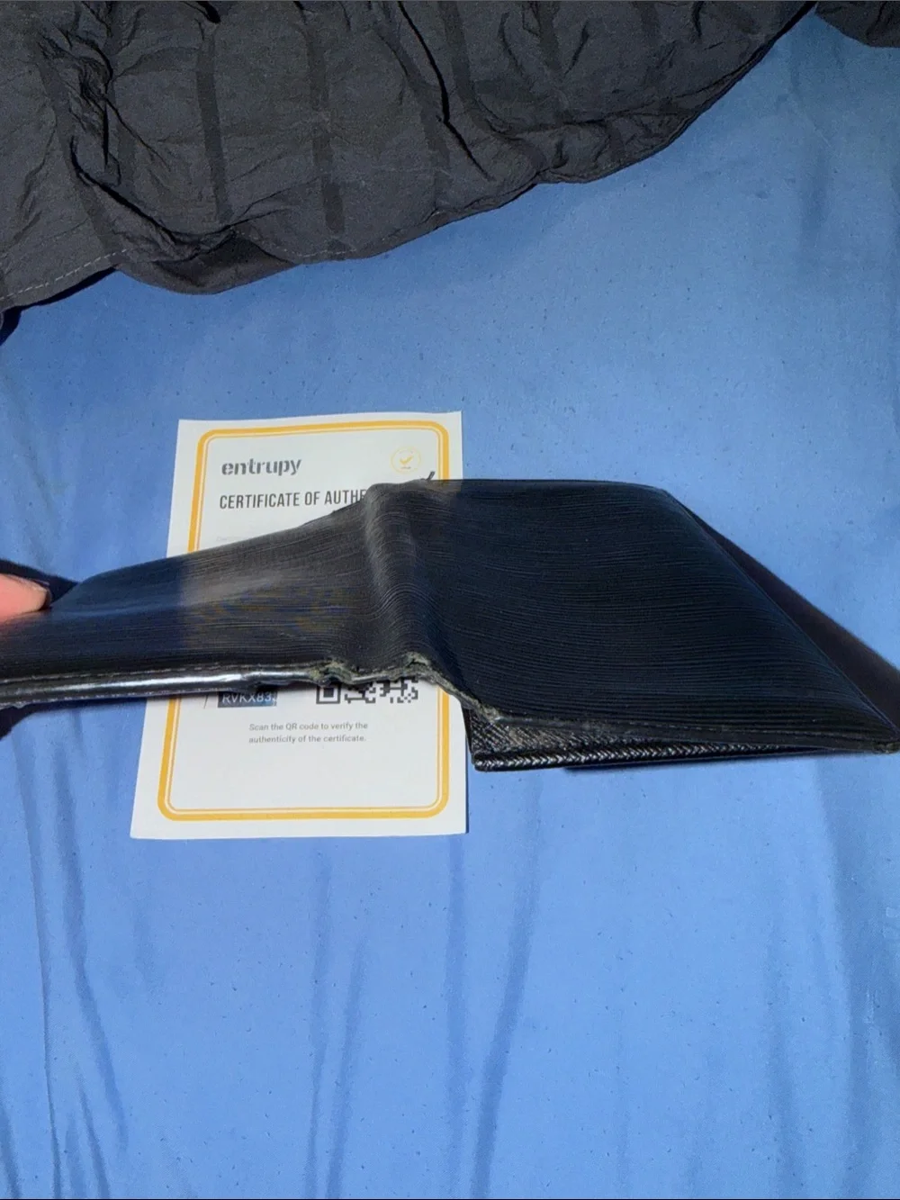 Louis Vuitton unisex Black Epi Leather Long Card Holder Wallet